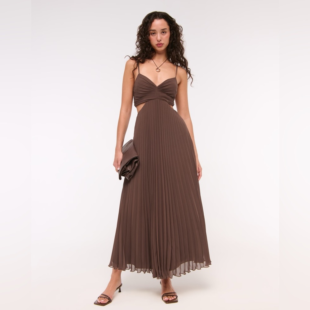Giselle Pleated Midi Dress